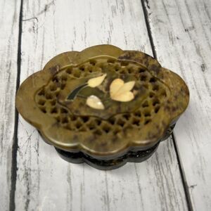Vintage Hand Carved Stone Lidded Trinket/Jewelry Box - Leaf and Flower Designs‎